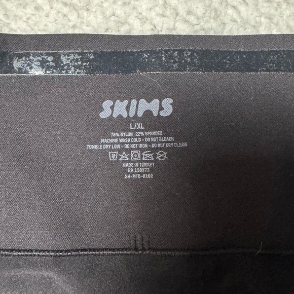 skims | onxy core control mid rise brief - Picture 5 of 6